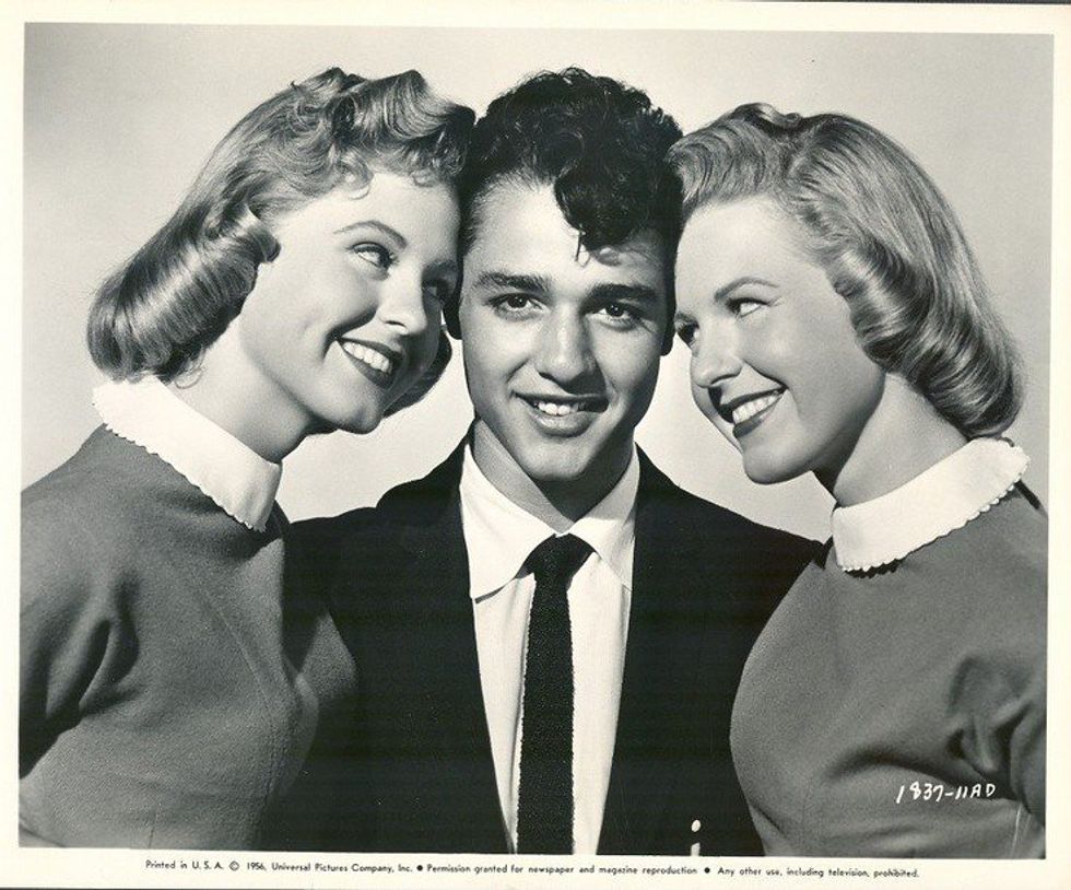 1950s star Sal Mineo with twins Susan and Caryl Volkman