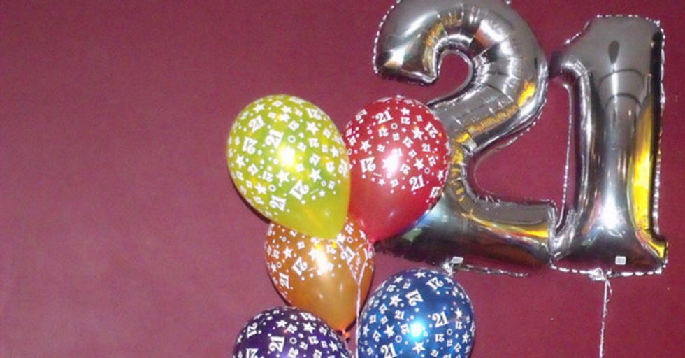 21st birthday balloons