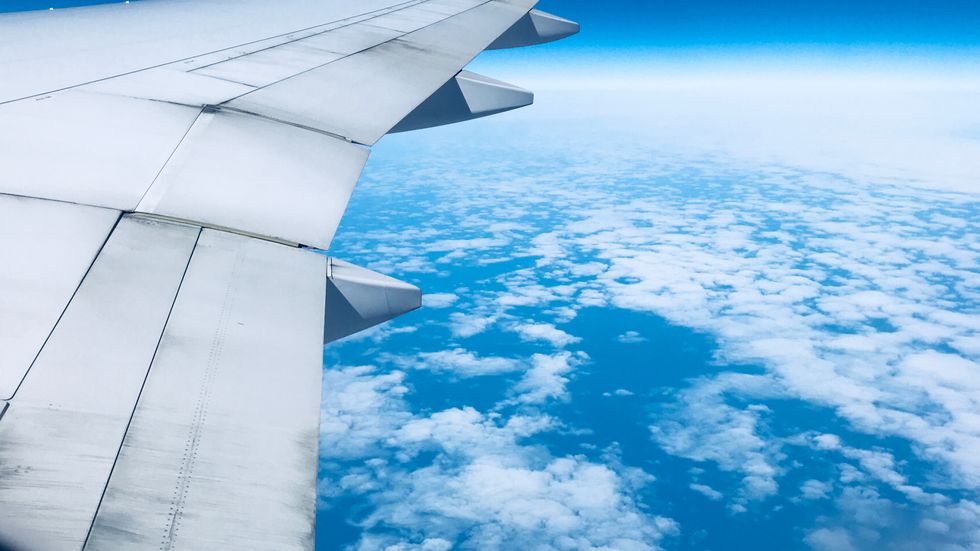 Airplane Music - Top 5 Songs I'm Currently Listening To