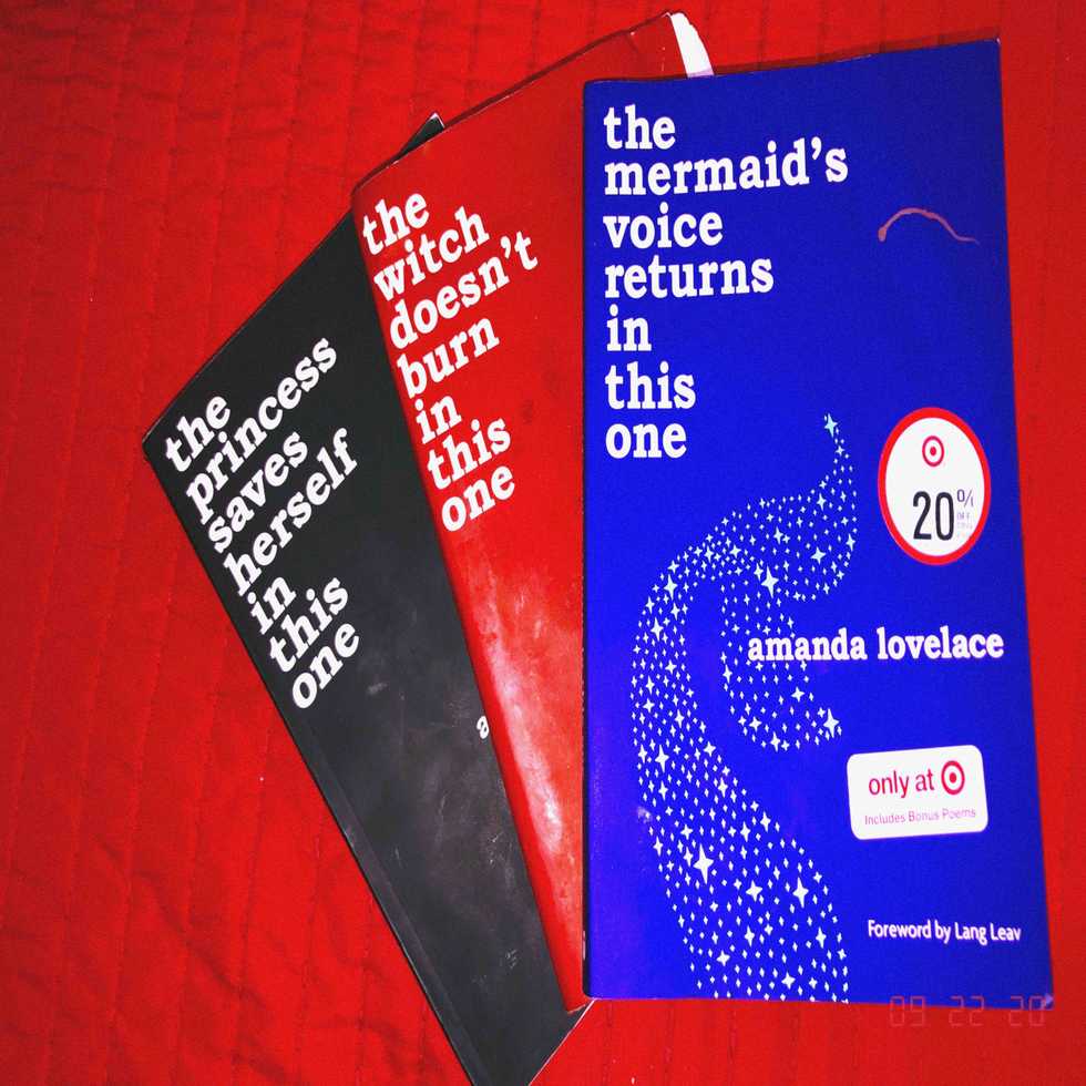 Amanda Lovelace books