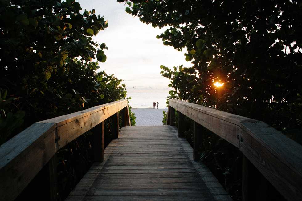 beach entrance at naples beach