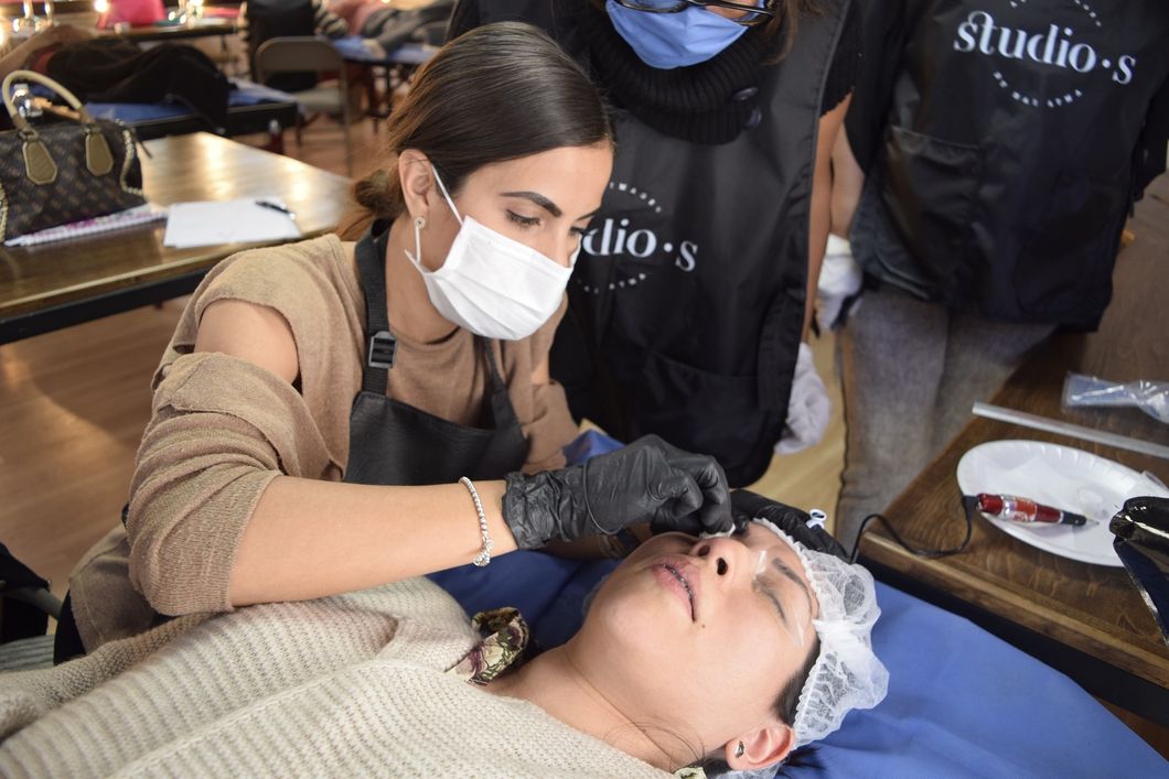 Best Microblading Schools in the United States