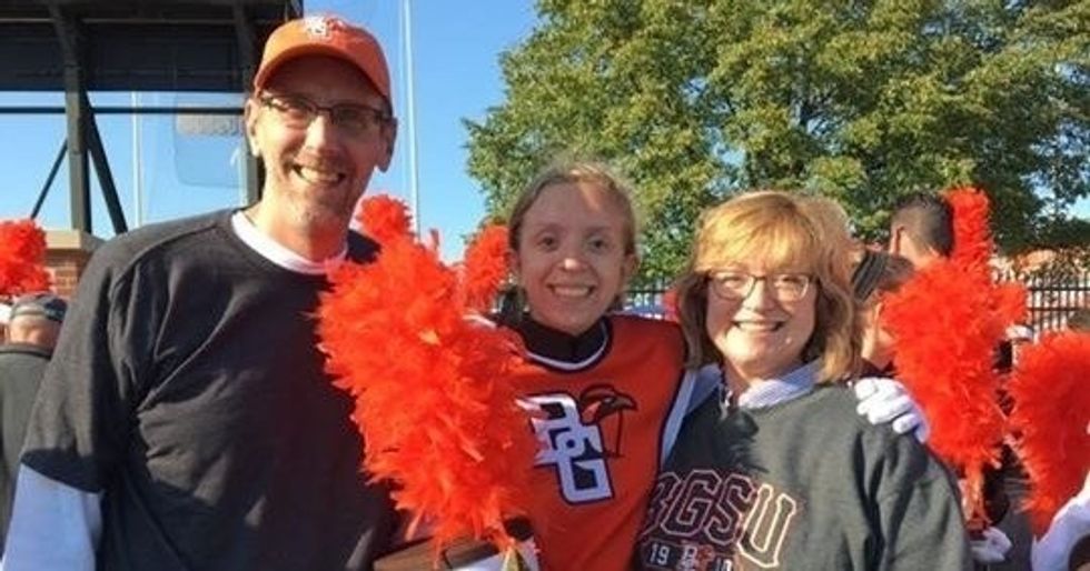 bowling green college student with parents