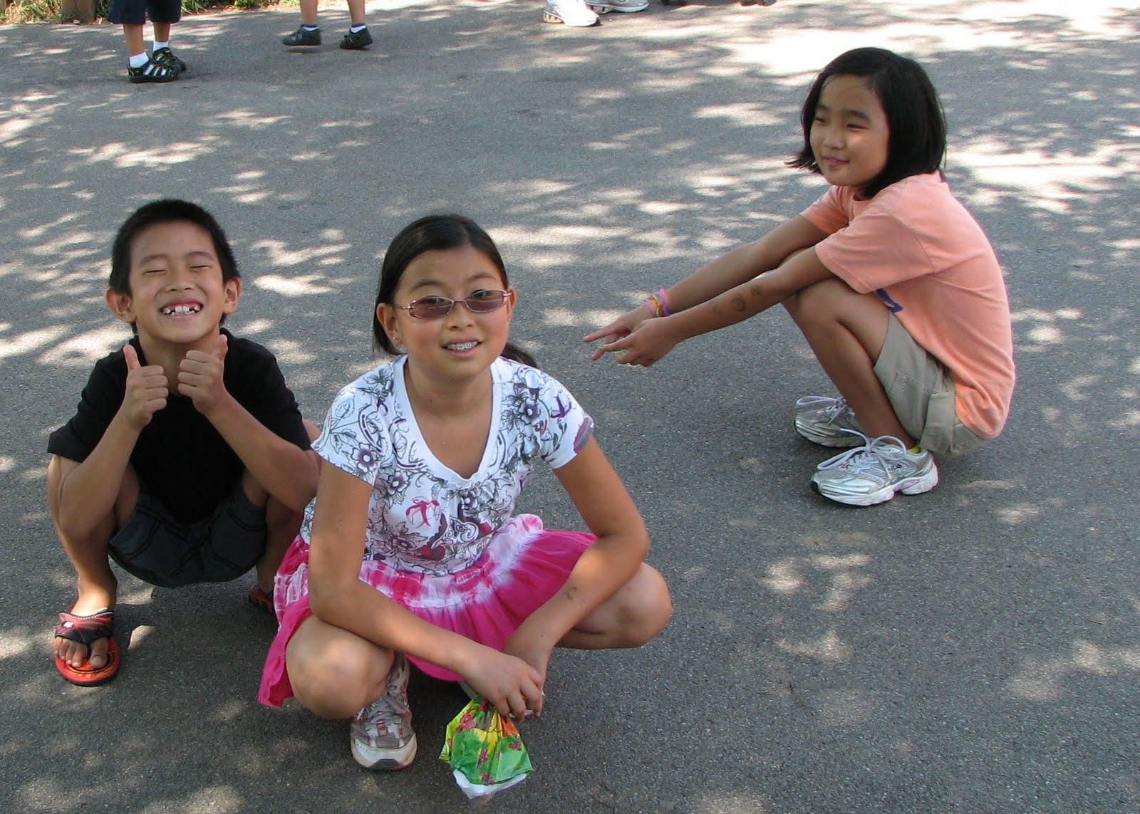 Can You Do The Asian Squat? Benefits & How To Perform