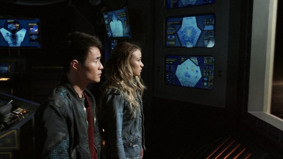 Christopher Larkin and Chelsey Reist in The 100 Season 5