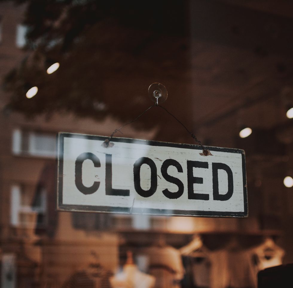 Closed Business Sign
