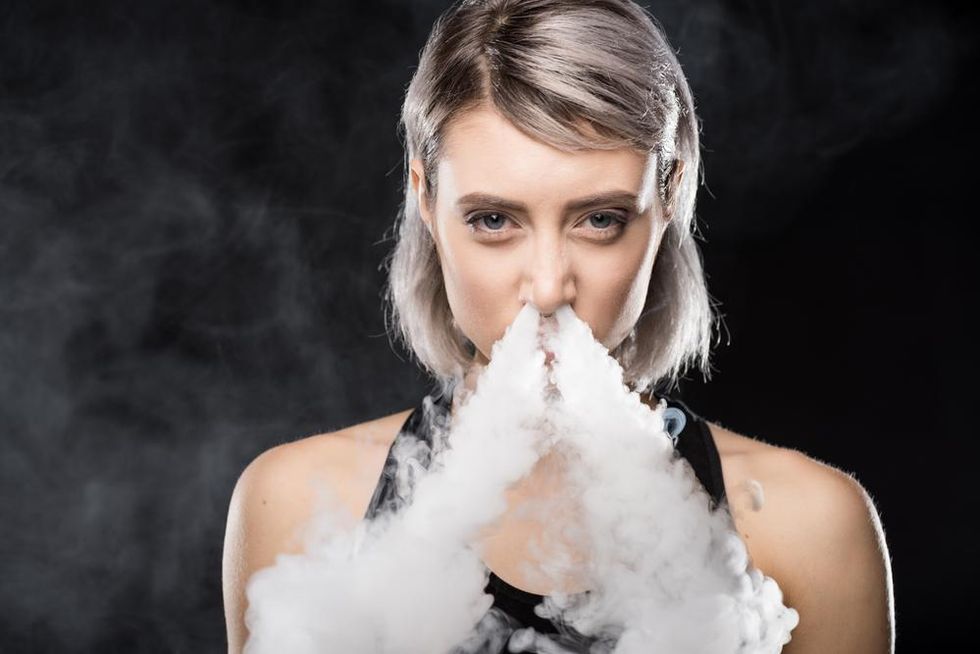 How To Get Vape Smoke Out Of Nose Easy Vape Tricks For Beginners Exhaling Vapes Smoke How To Get Vape Smoke Out Of Nose Easy Vape Tricks For Beginners Exhaling Vapes Smoke