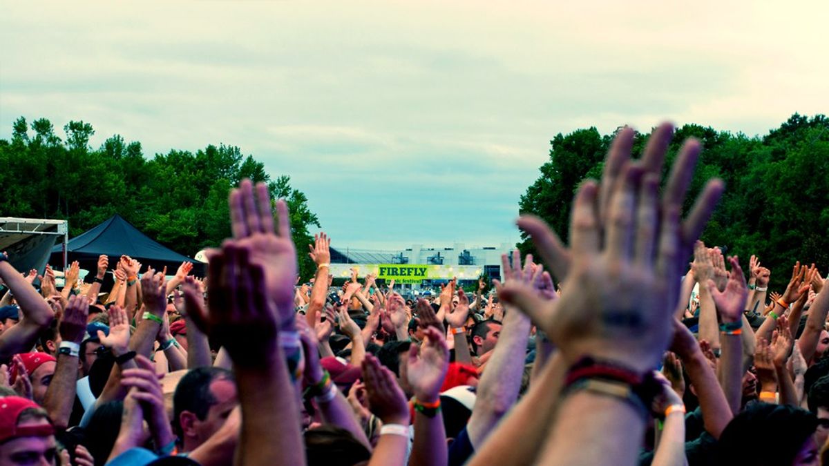 10 Essential Tips To Survive A Music Festival