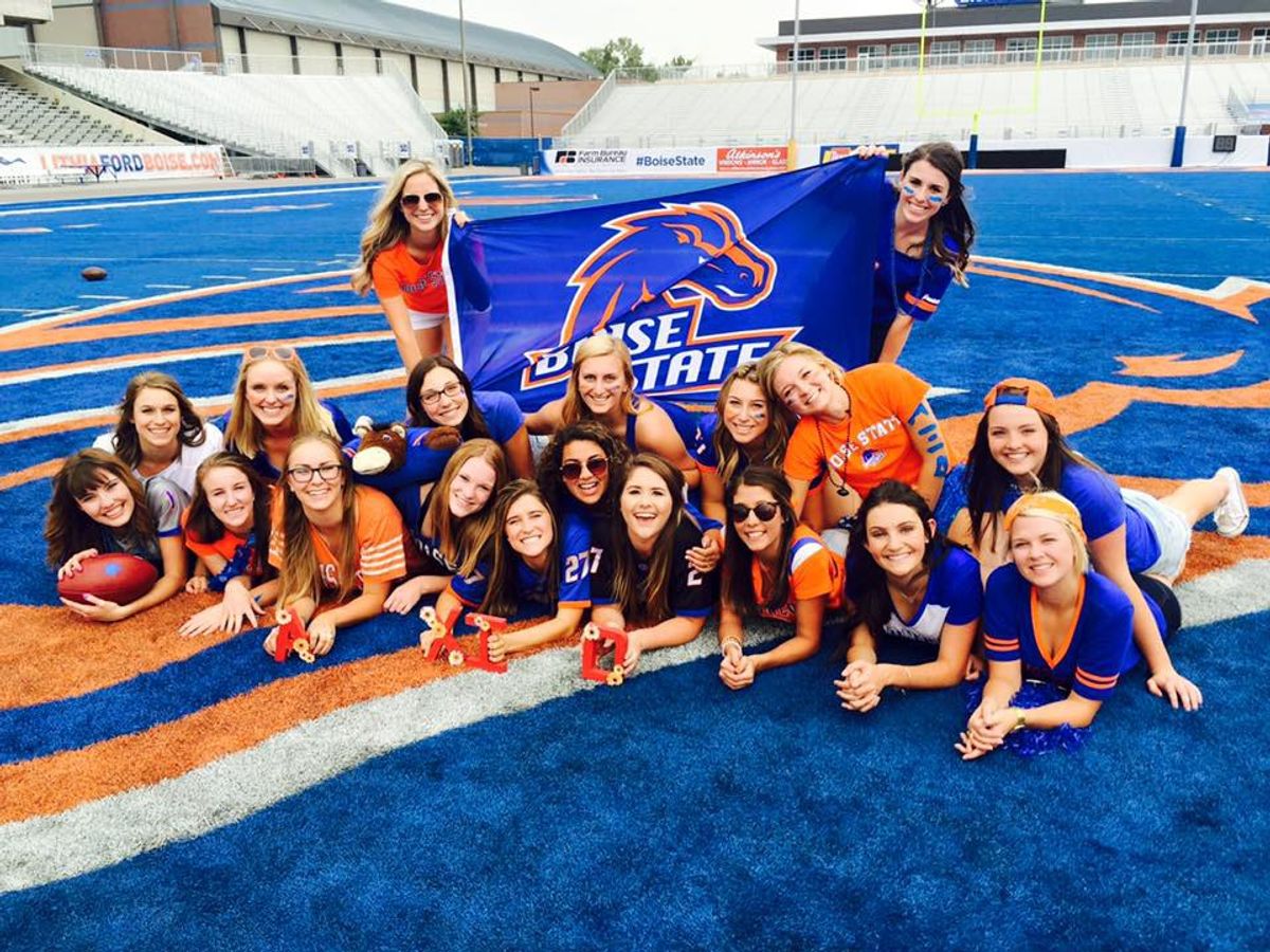 10 Reasons Why Going Greek Changed My Life