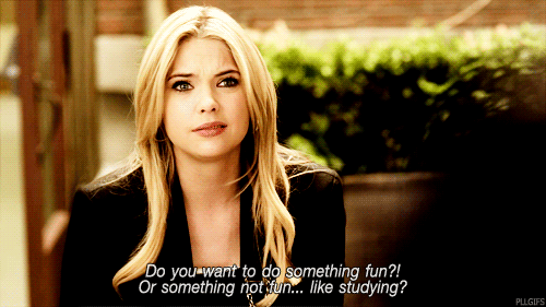 College: As Told By Pretty Little Liars