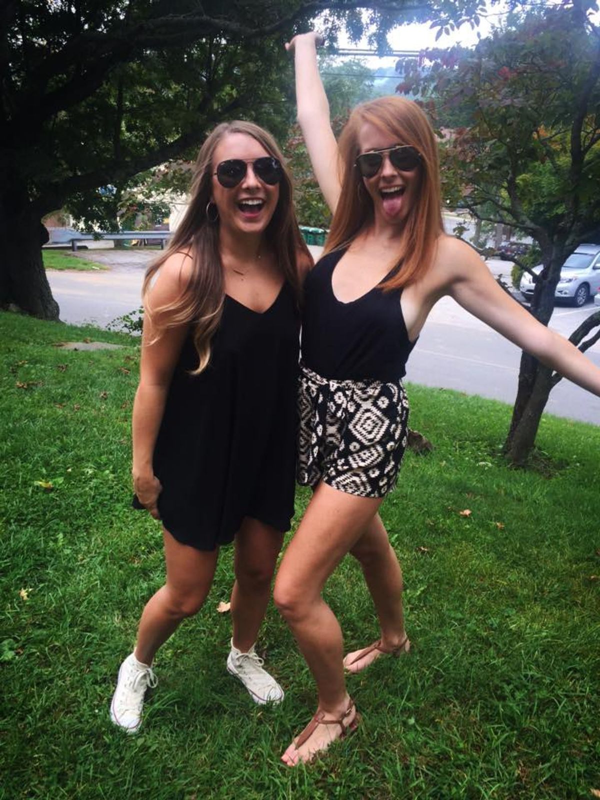 10 Signs Your Roommate Might Actually Be Your Soulmate