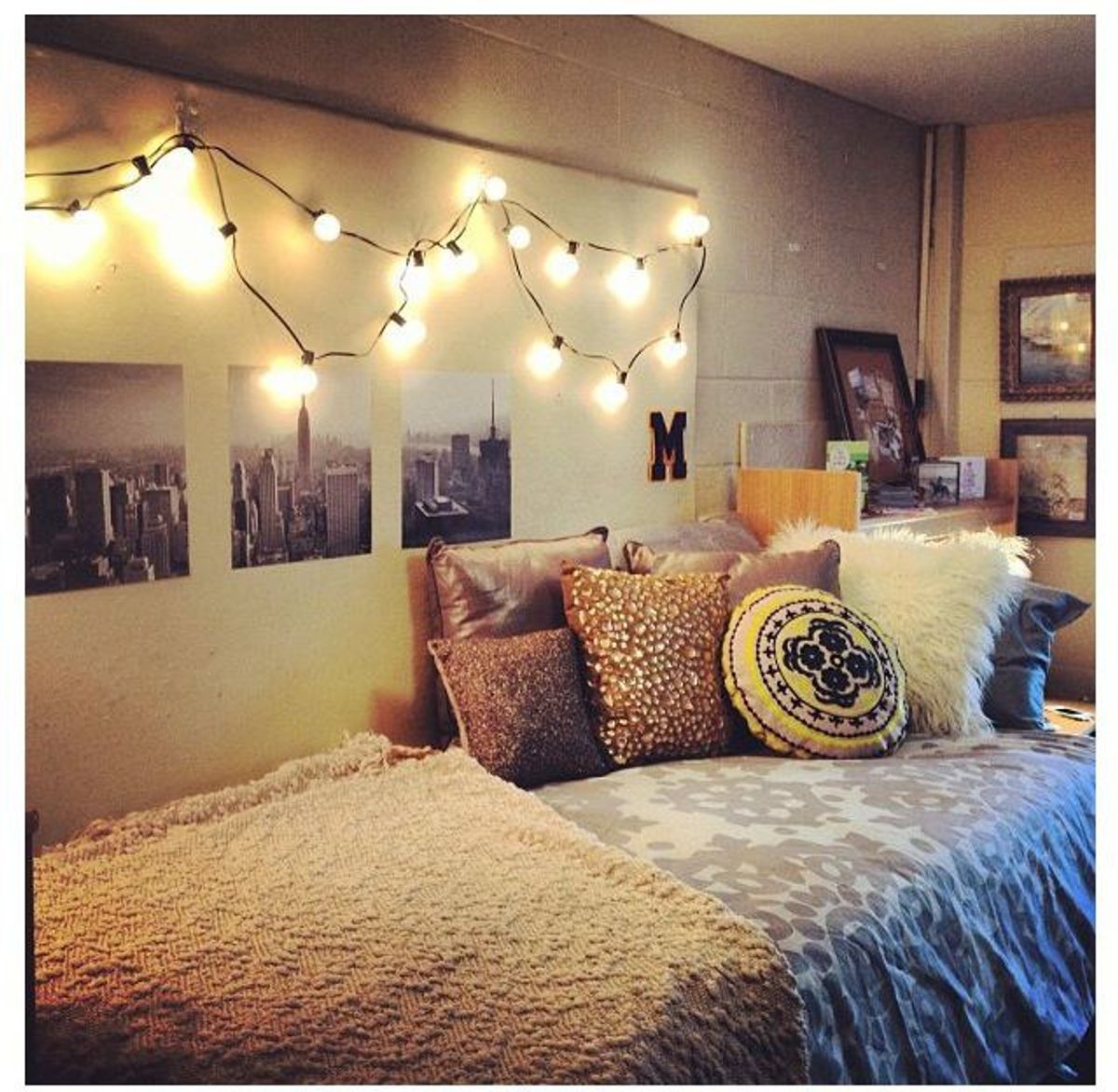 10 Ideas To Decorate Your College Dorm