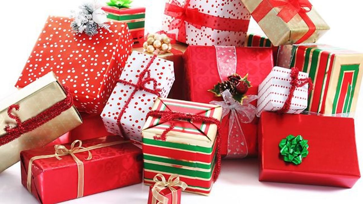 Christmas Hacks: How To Find The Best Deals