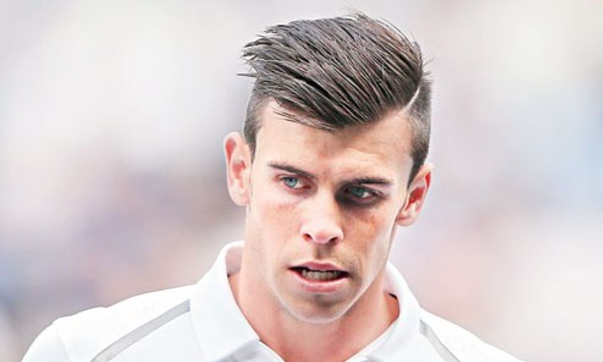 Top 10 Best Haircuts From Soccer Players