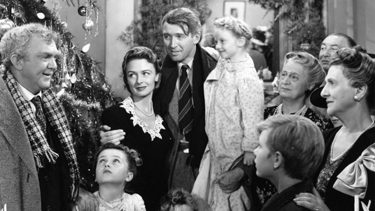 16 Reasons 'It's A Wonderful Life' Is The Best Christmas Movie Of All Time