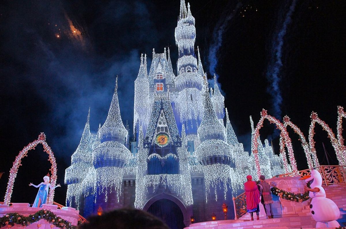 Why Disney Is The Best Place To Spend The Holidays