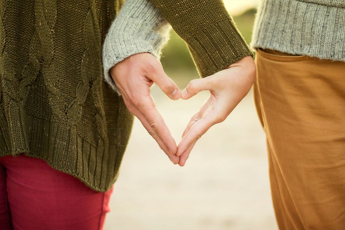 18 Ways That Your SIgnificant Other Says "I Love You" Without Saying It