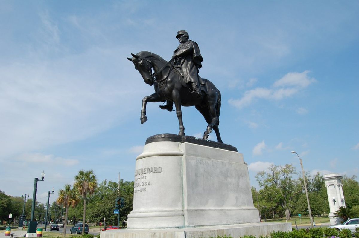 Why Confederate Monuments Should Not Be Torn Down