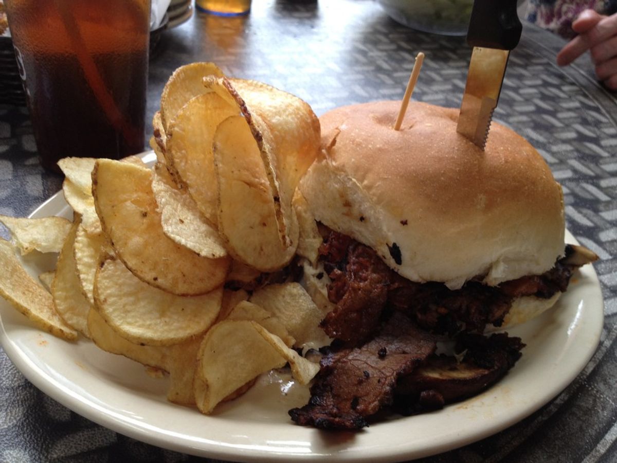 Ten Places In Pittsburgh You Simply Must Eat At
