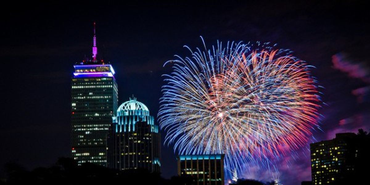 Five Cheap Ways To Celebrate New Year's Eve