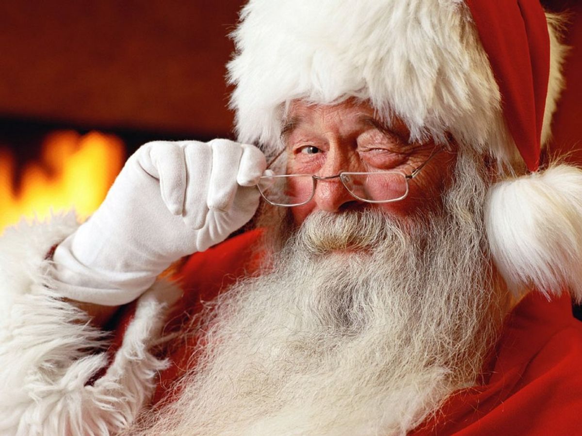 12 Thoughts We All Had When We Learned Santa Wasn't Real