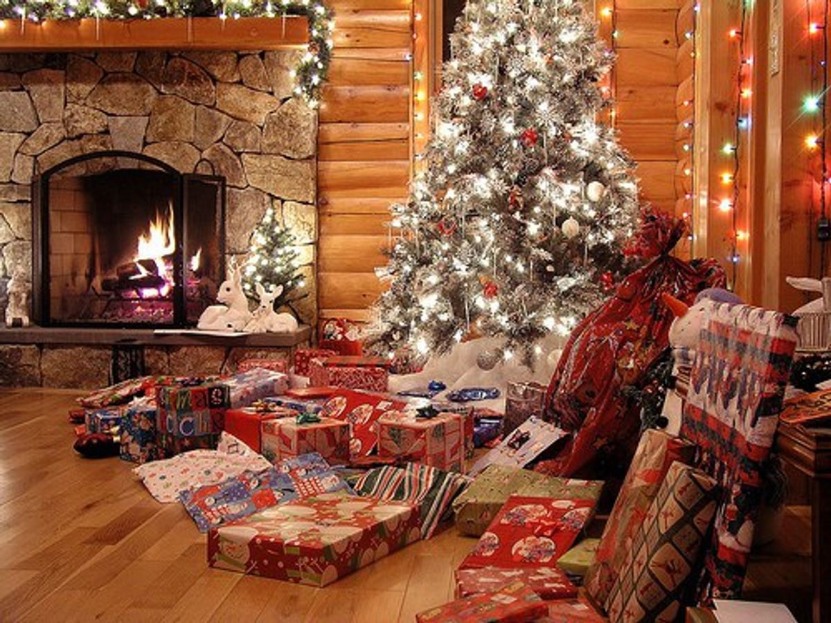 Top 12 Gift Ideas For The Family