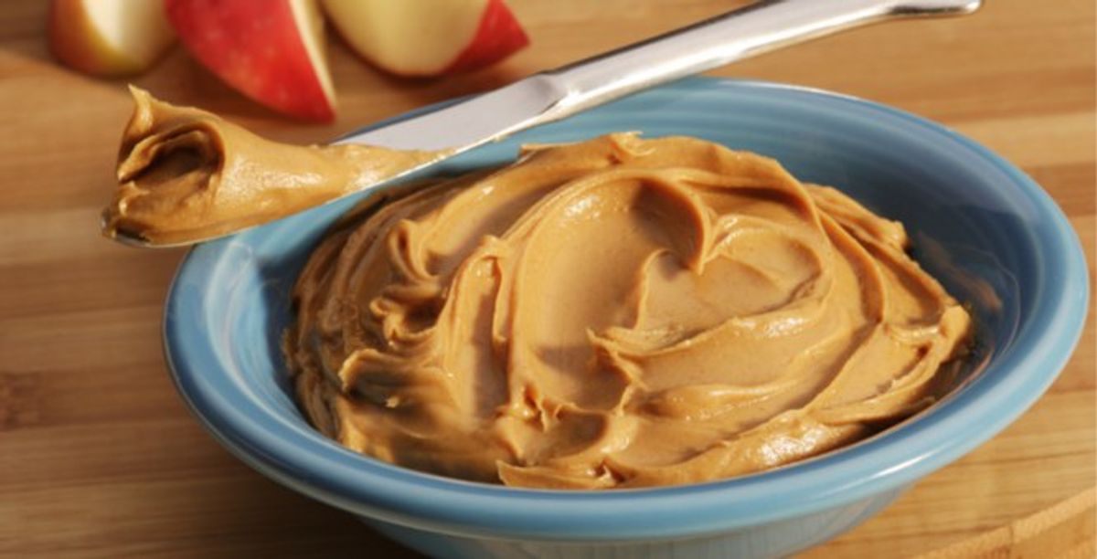 13 Signs You're Addicted To Peanut Butter