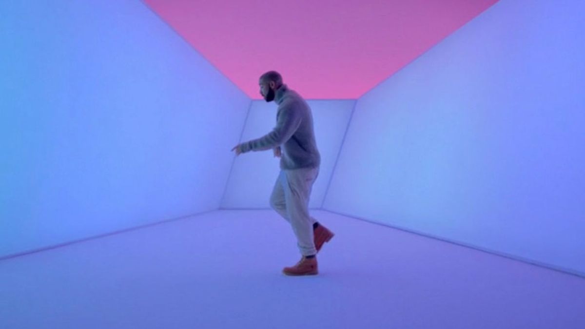 Hotline Bling Awarded Music Video Of The Year By Meme-Loving 12-Year Olds
