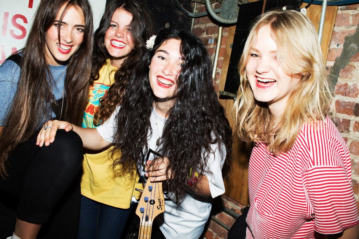 An Introduction To Hinds: Who They Are And Why They Rock