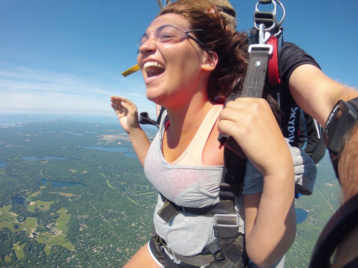5 Reasons Why You Should Go Skydiving At Least Once In Your Lifetime
