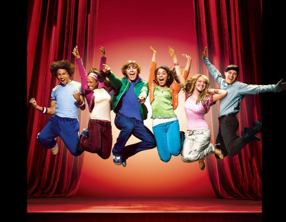 48 Thoughts You Had Re-Watching "High School Musical"