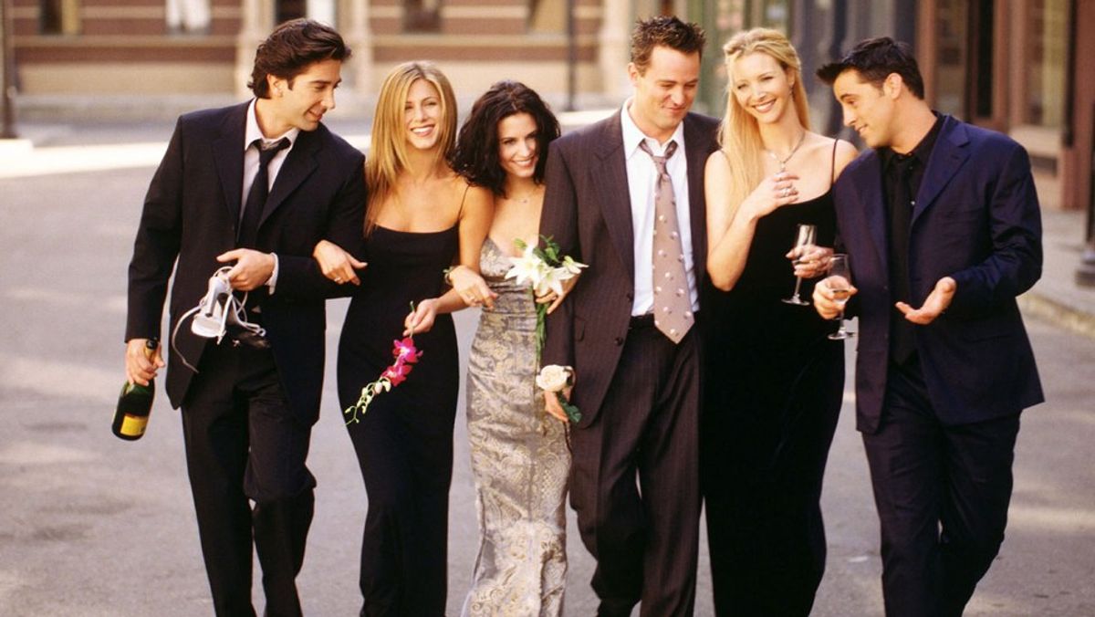19 Stages Of Dating As Told By "Friends."