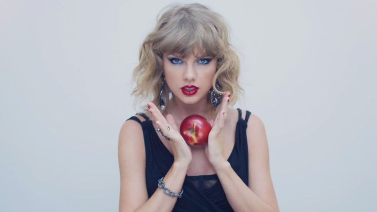 12 Taylor Swift Lyrics To Get You Through A Break-up
