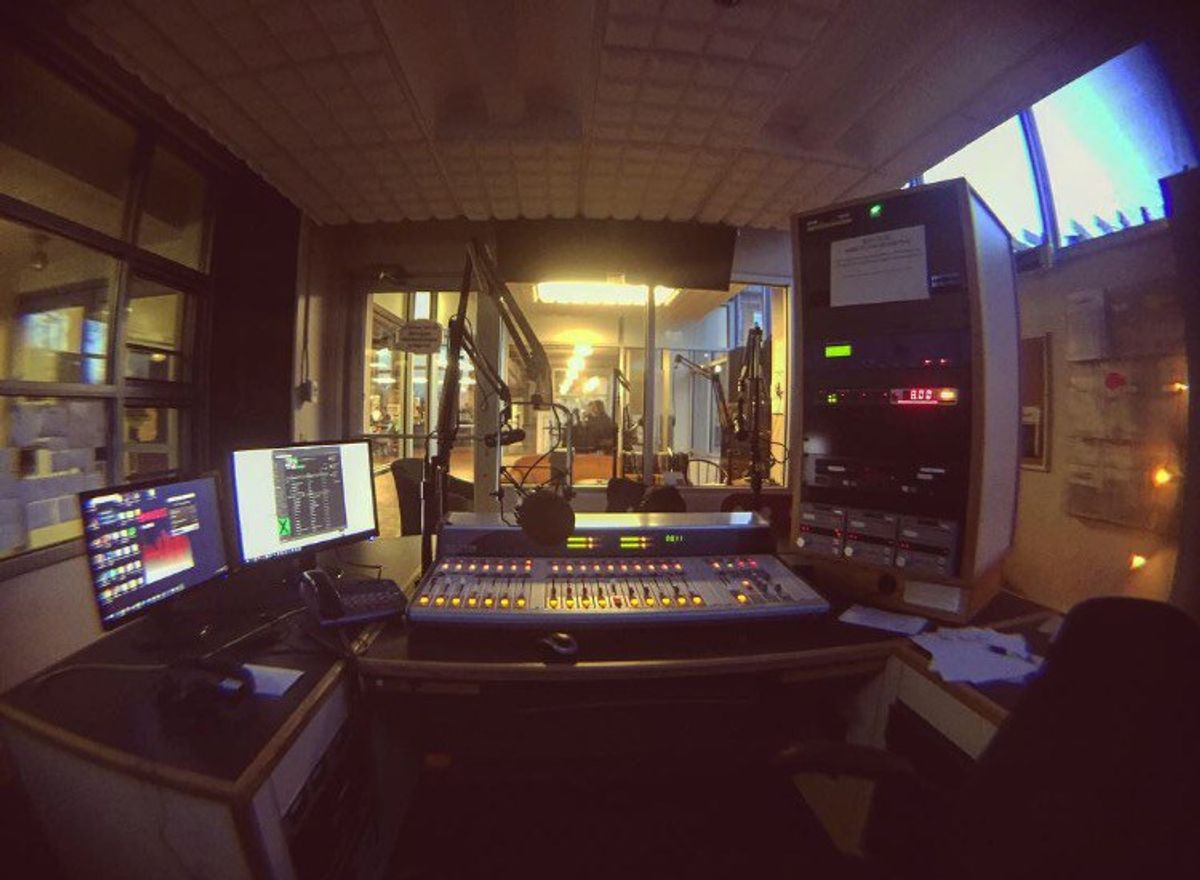 7 Reasons You Should Join Your College Radio Station
