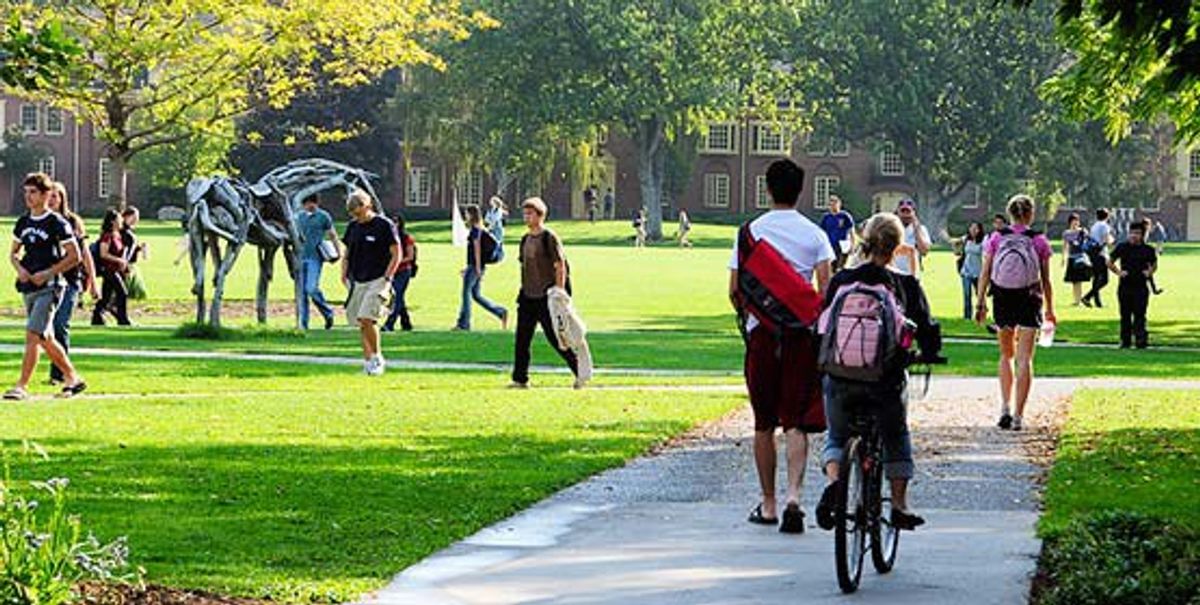 Why College Is The Best Place To People Watch