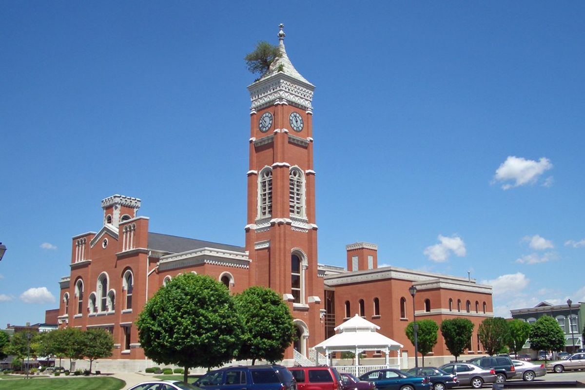 15 Sure Signs You Grew Up In Greensburg, Indiana