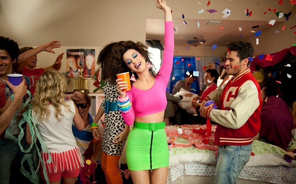 The 16 Things That Happen At College Parties