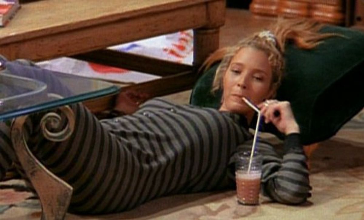 11 Signs You're The Phoebe Of Your Friend Group
