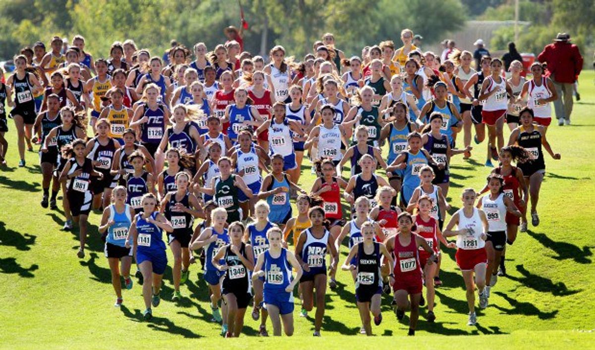 15 Moments All Cross Country Runners Have Experienced At A Meet