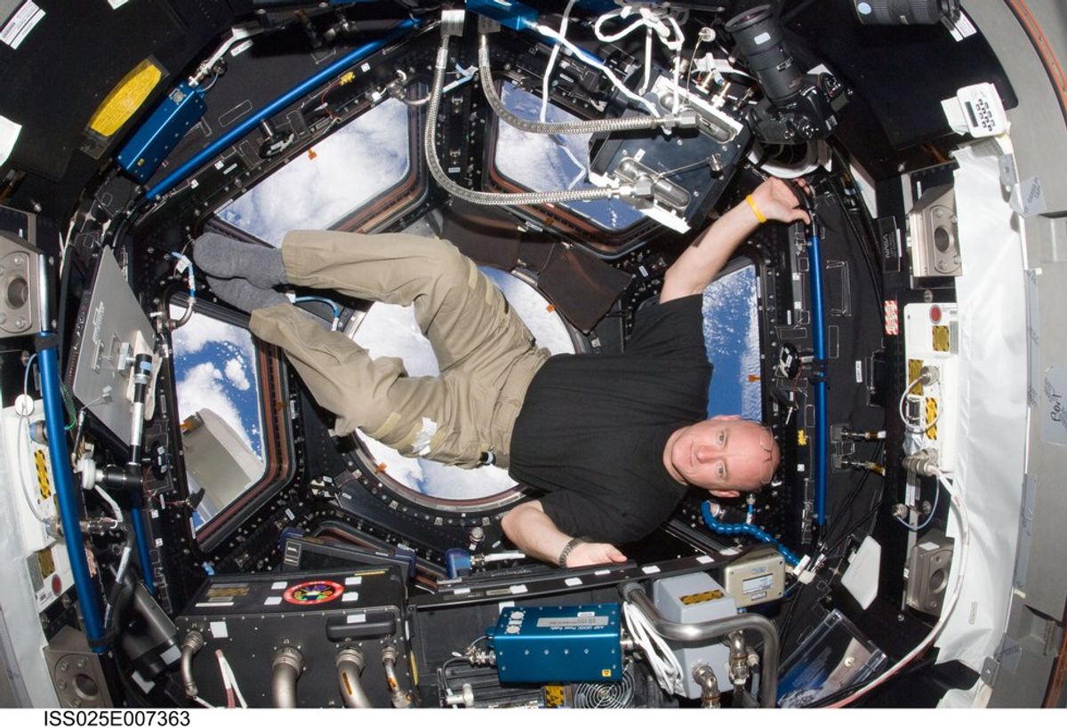 NASA Astronaut Scott Kelly Retires After #YearInSpace