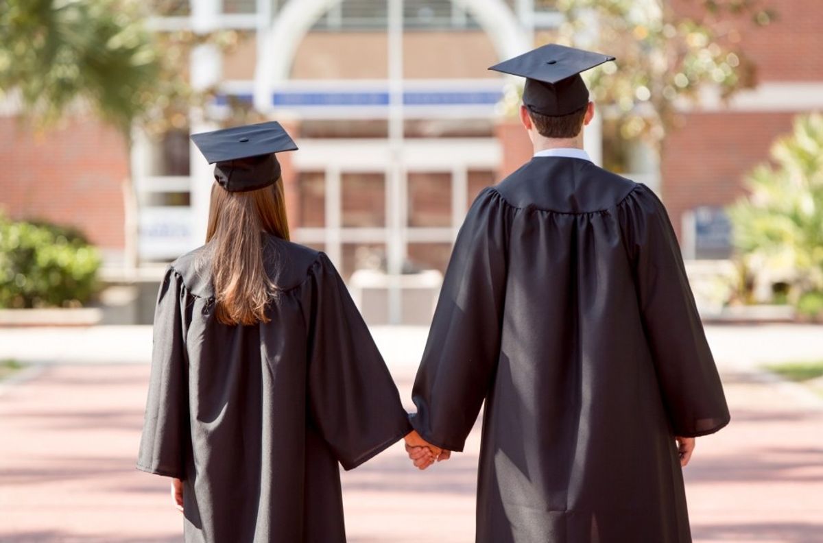 3 Reasons You Shouldn't Follow Your Significant Other To College