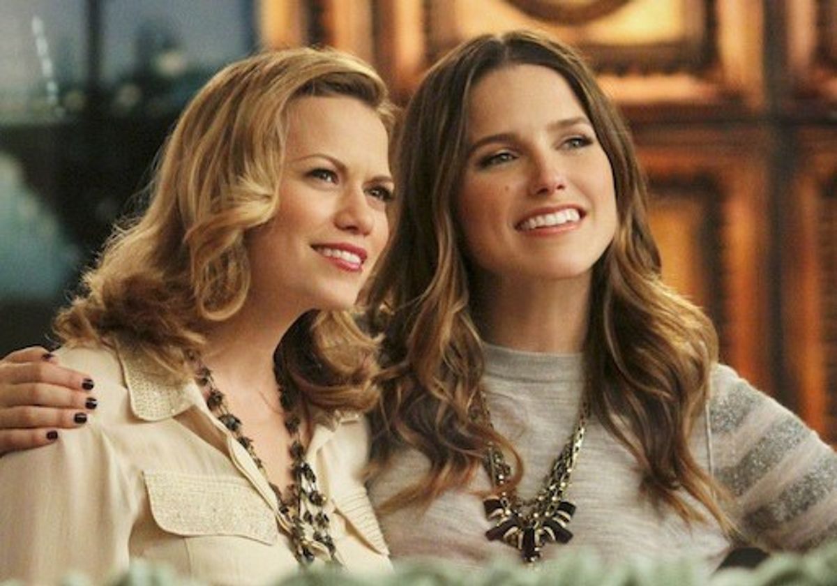 13 Reasons Haley And Brooke From "One Tree Hill" Are Friendship Goals