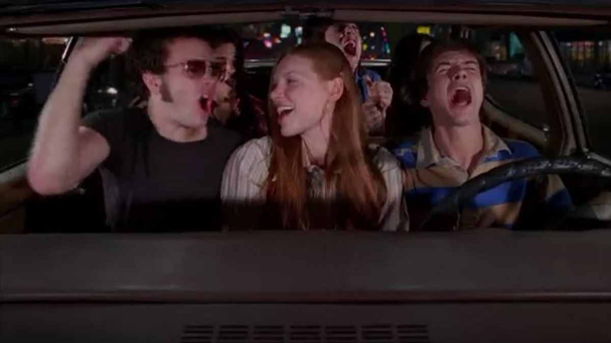 Keys To The Perfect Road Trip Playlist