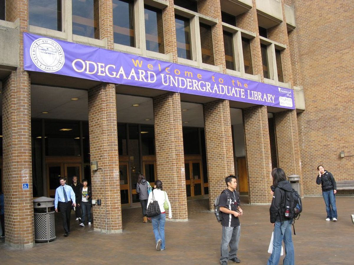 17 Things You Do Other Than Study In Odegaard Library