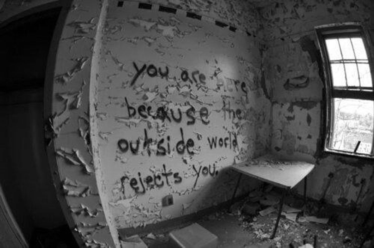 12 Abandoned Asylums That Would Be Fun To Visit