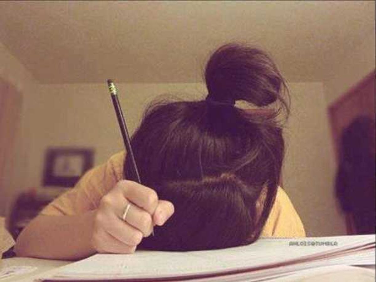 8 Thoughts You Have When You're Sick During Finals