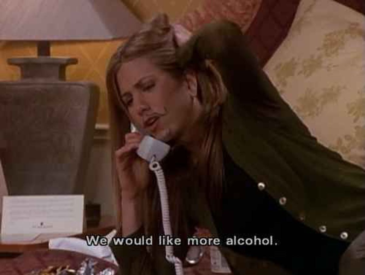 19 Stages Of The End Of The Semester Told By Rachel Green