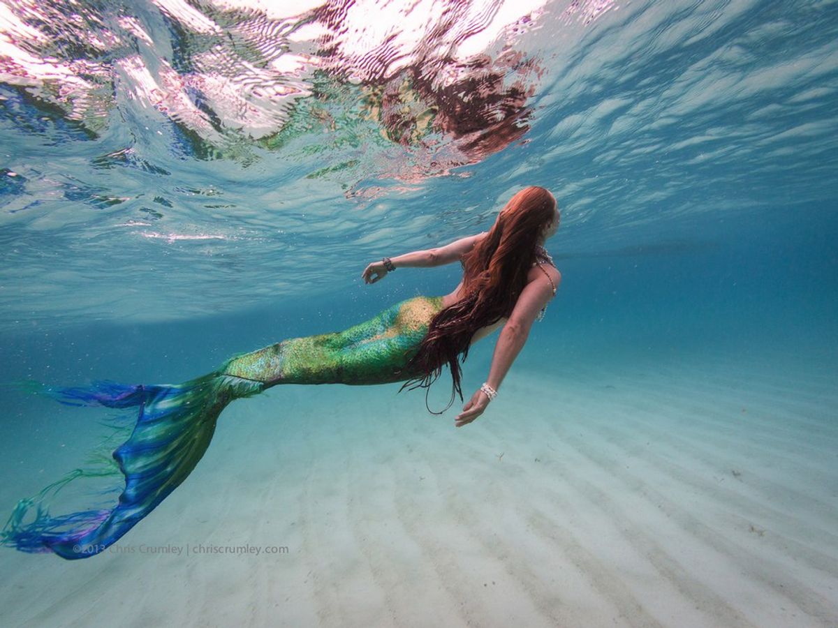 12 Ways To Know You're A Mermaid Stuck On Land
