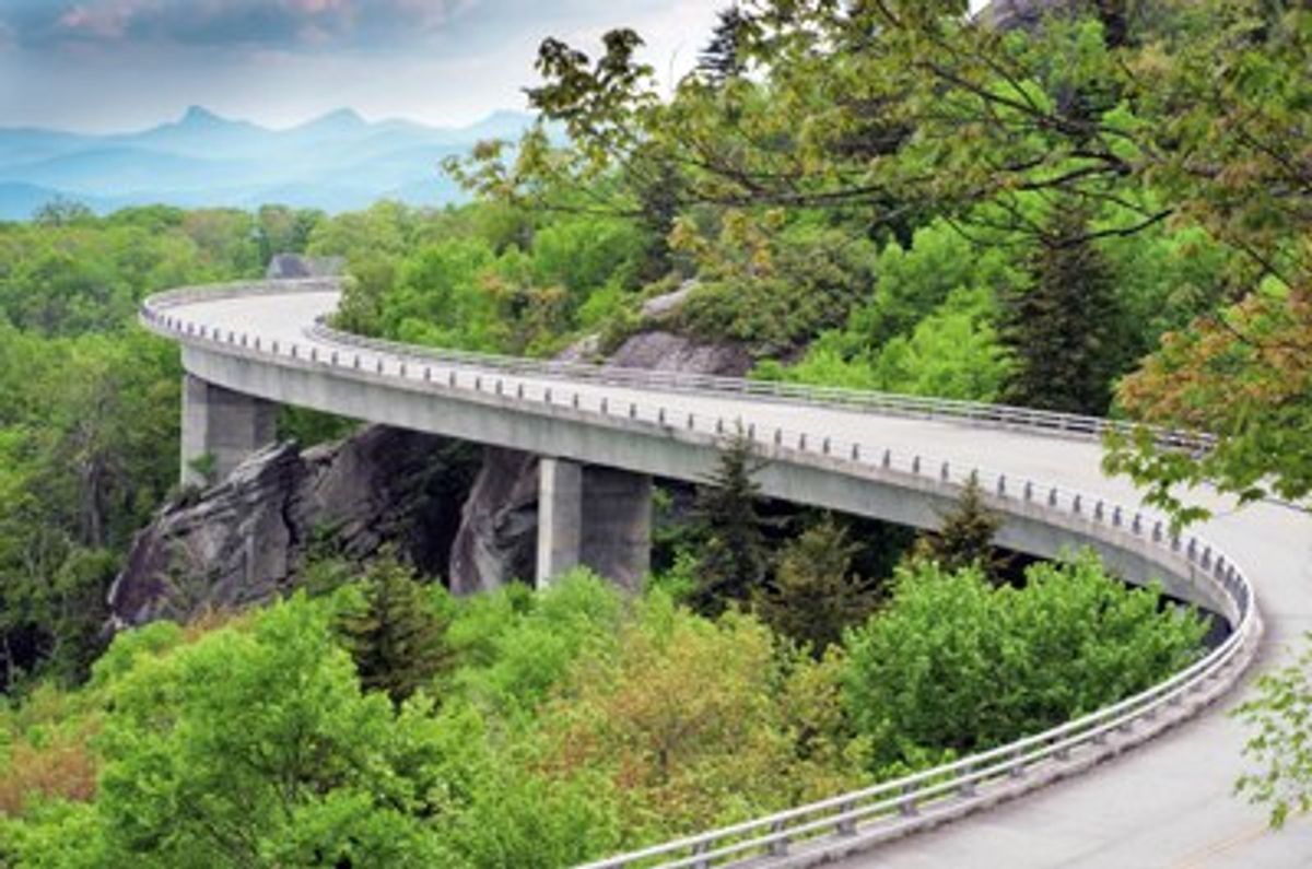 9 Songs to Play While You Road Trip Down the Blue Ridge Parkway This Summer