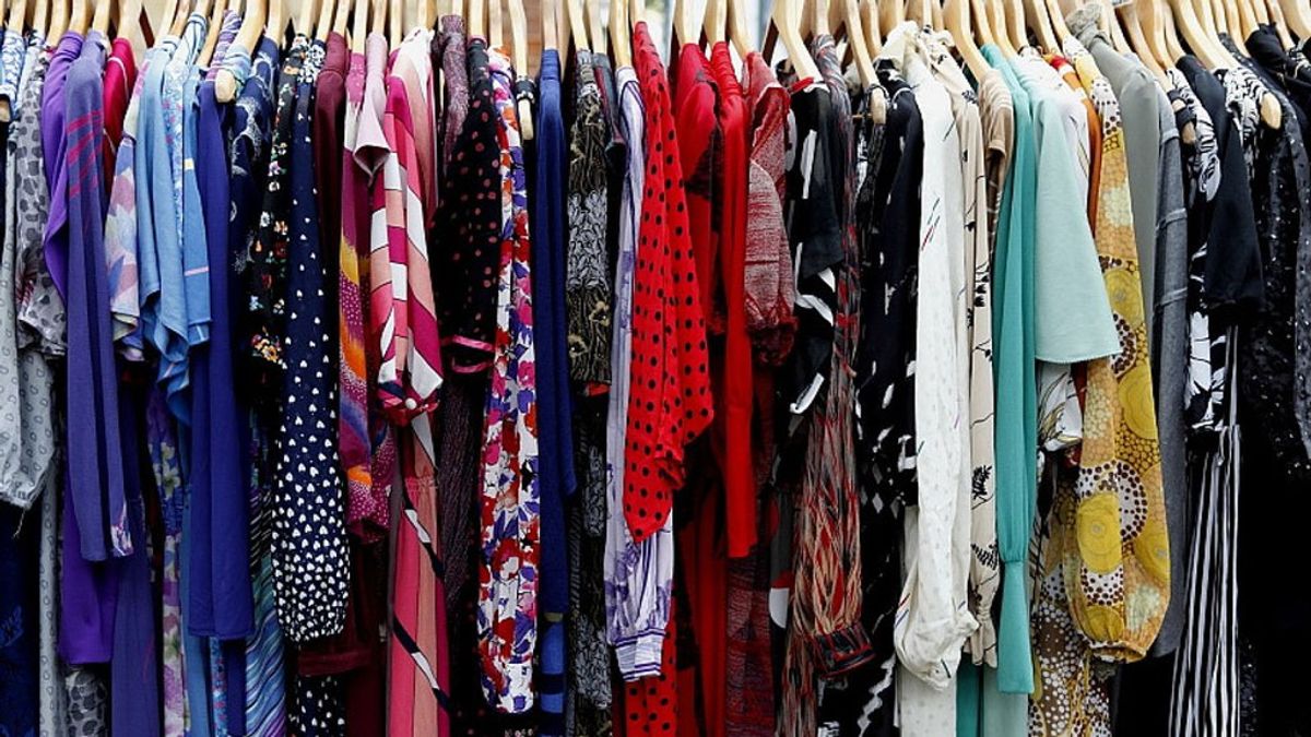 How To Consignment Shop Like A Pro